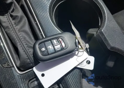 2025 Honda Civic Sport z USA, uszkodzony, nr VIN 2HGFE2F53SH581486